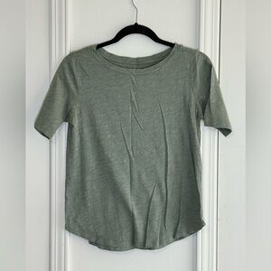 LOFT Green Short Sleeve Tee with Heathered Texture